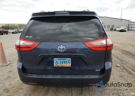 2018 Toyota Sienna Xle from USA, damaged, VIN 5TDYZ3DC2JS929068